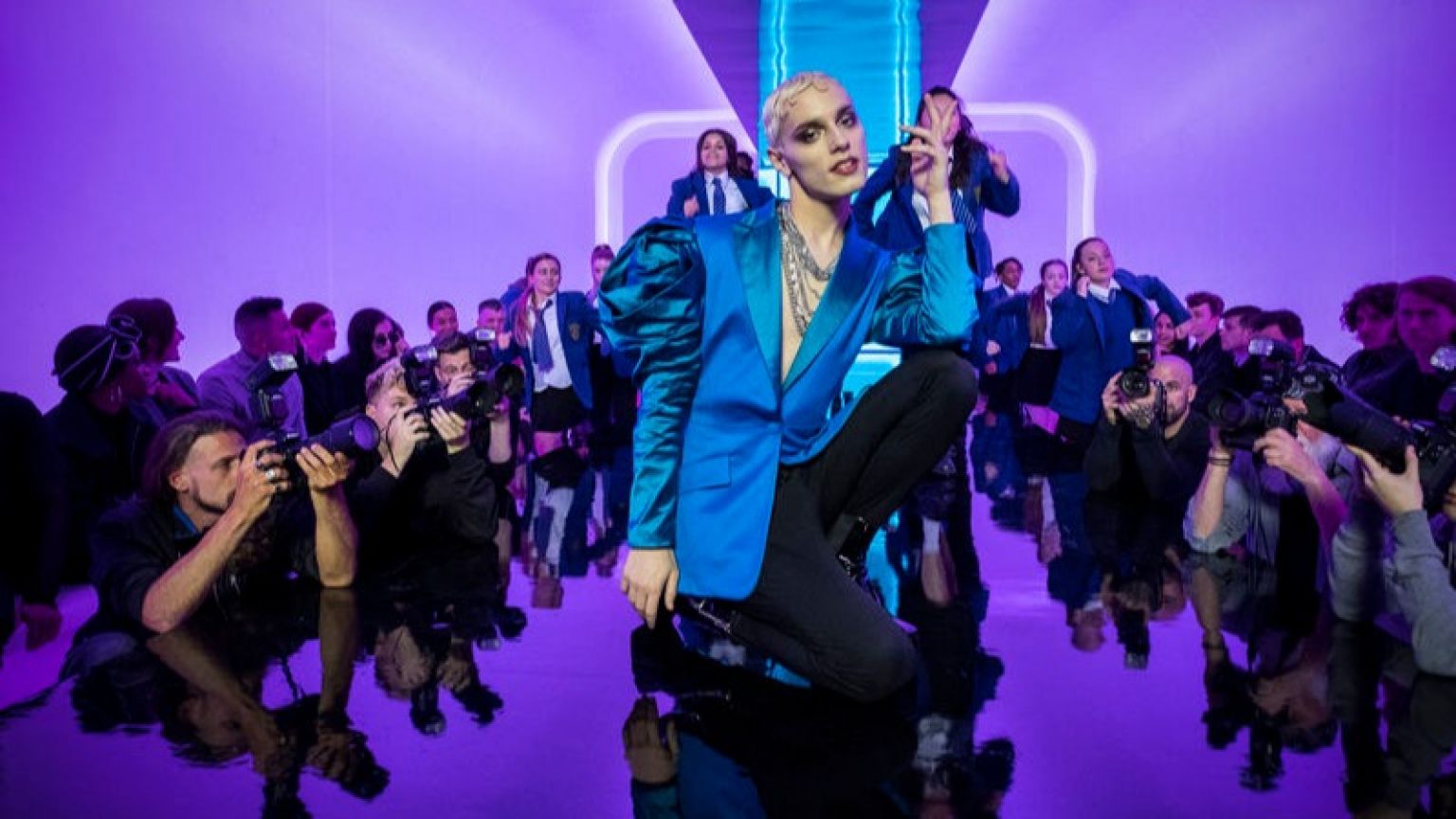 Amazon Prime Video deelt nieuwe beelden van 'Everybody's Talking About Jamie'