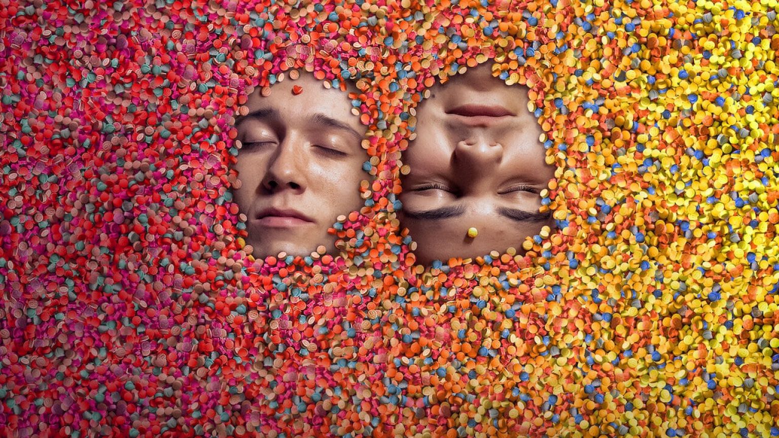 Nieuw op Netflix: seizoen 3 van komedieserie 'How to Sell Drugs Online (Fast)'