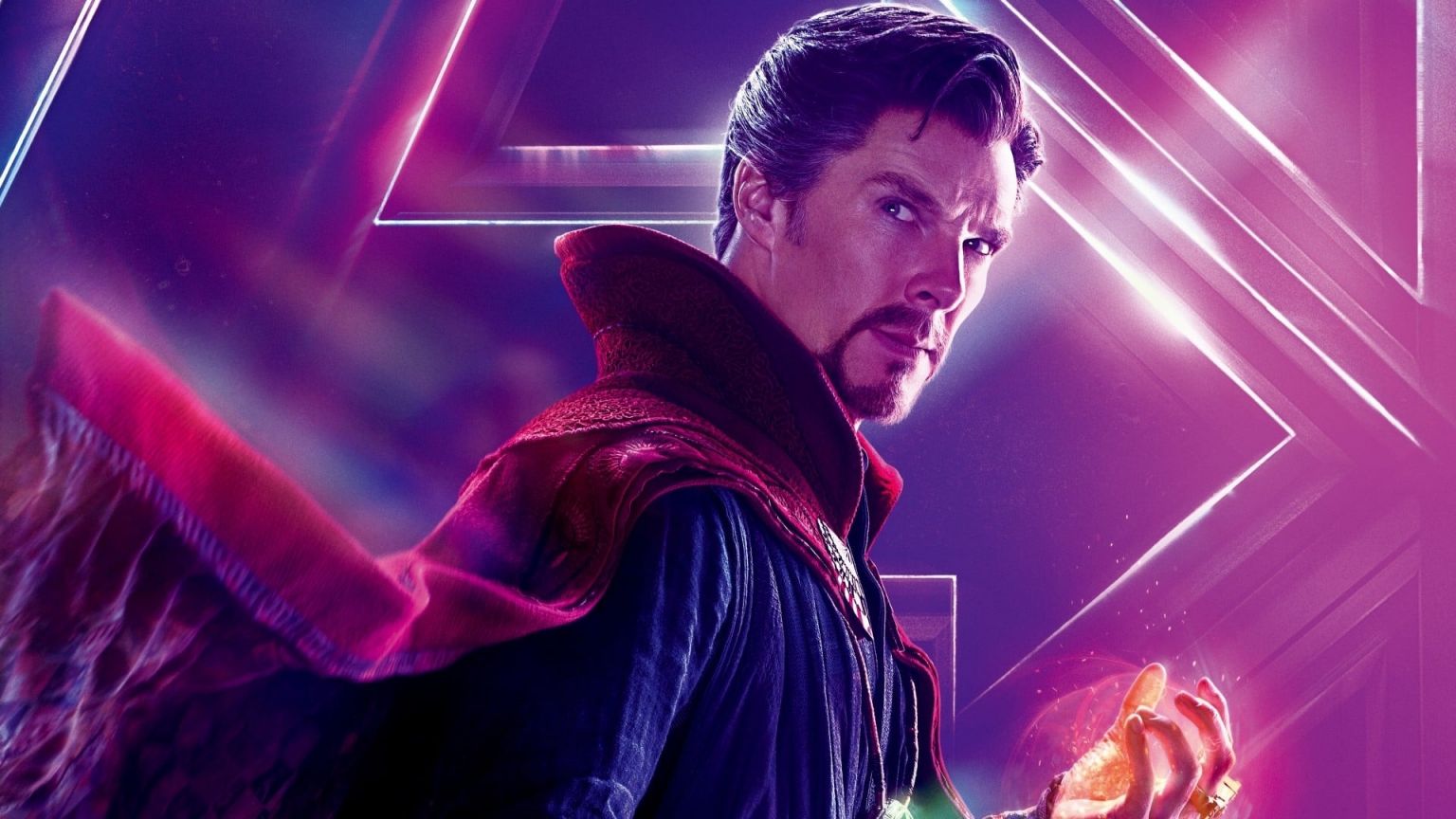 Spider-Man groet Doctor Strange op nieuwe setfoto van 'Spider-Man: No Way Home'
