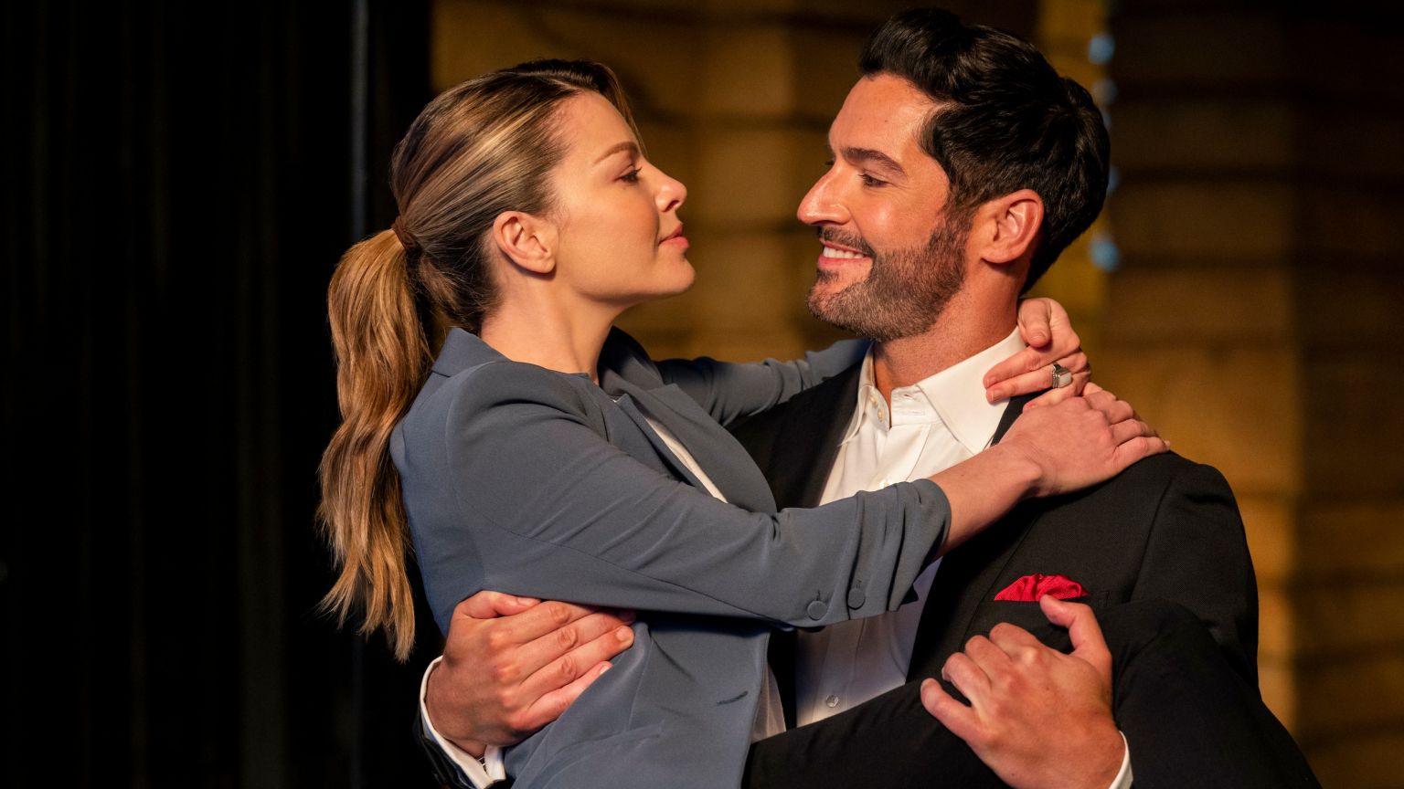 Lucifer vecht met Chloe in de onthullende trailer van 'Lucifer' seizoen 6