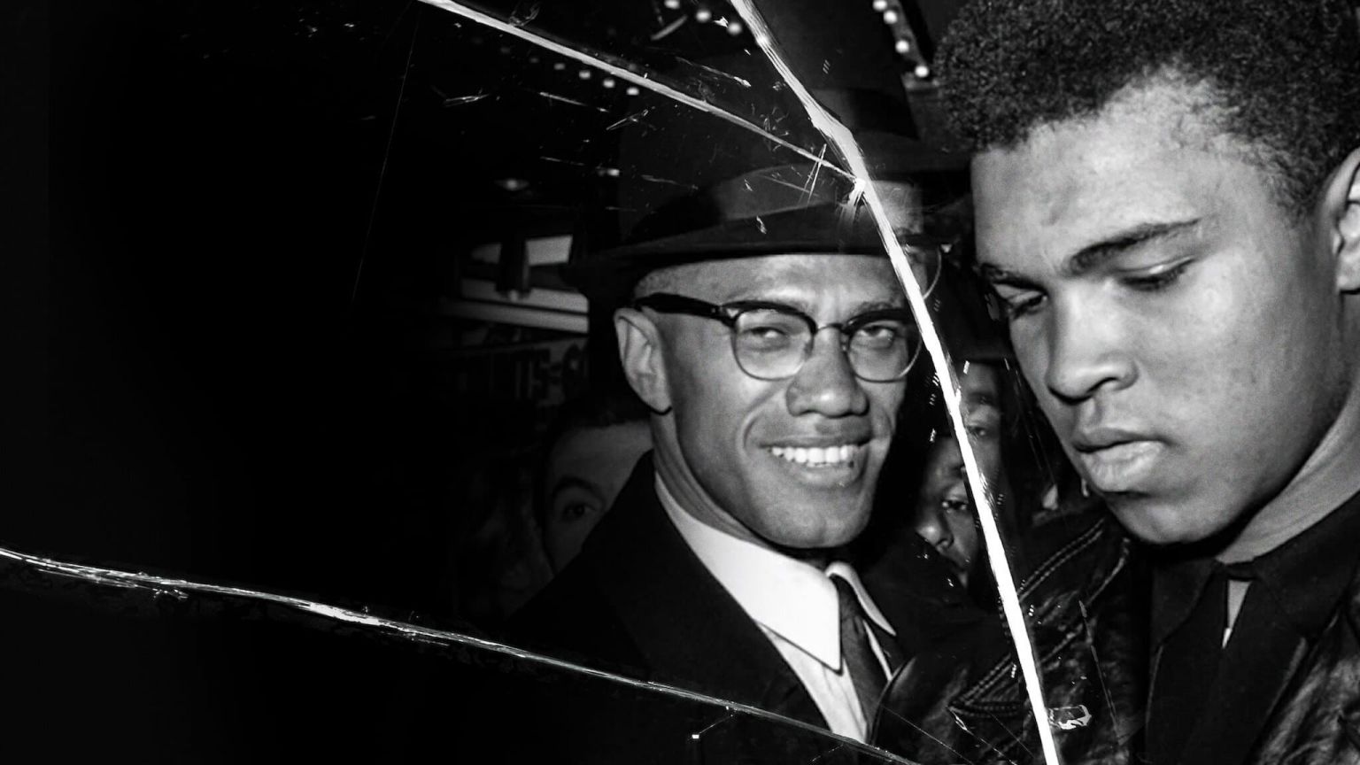 Netflix deelt trailer en releasedatum van documentaire 'Blood Brothers: Malcolm X & Muhammad Ali'