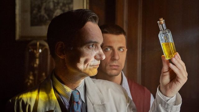 Recensie 'Charlatan'