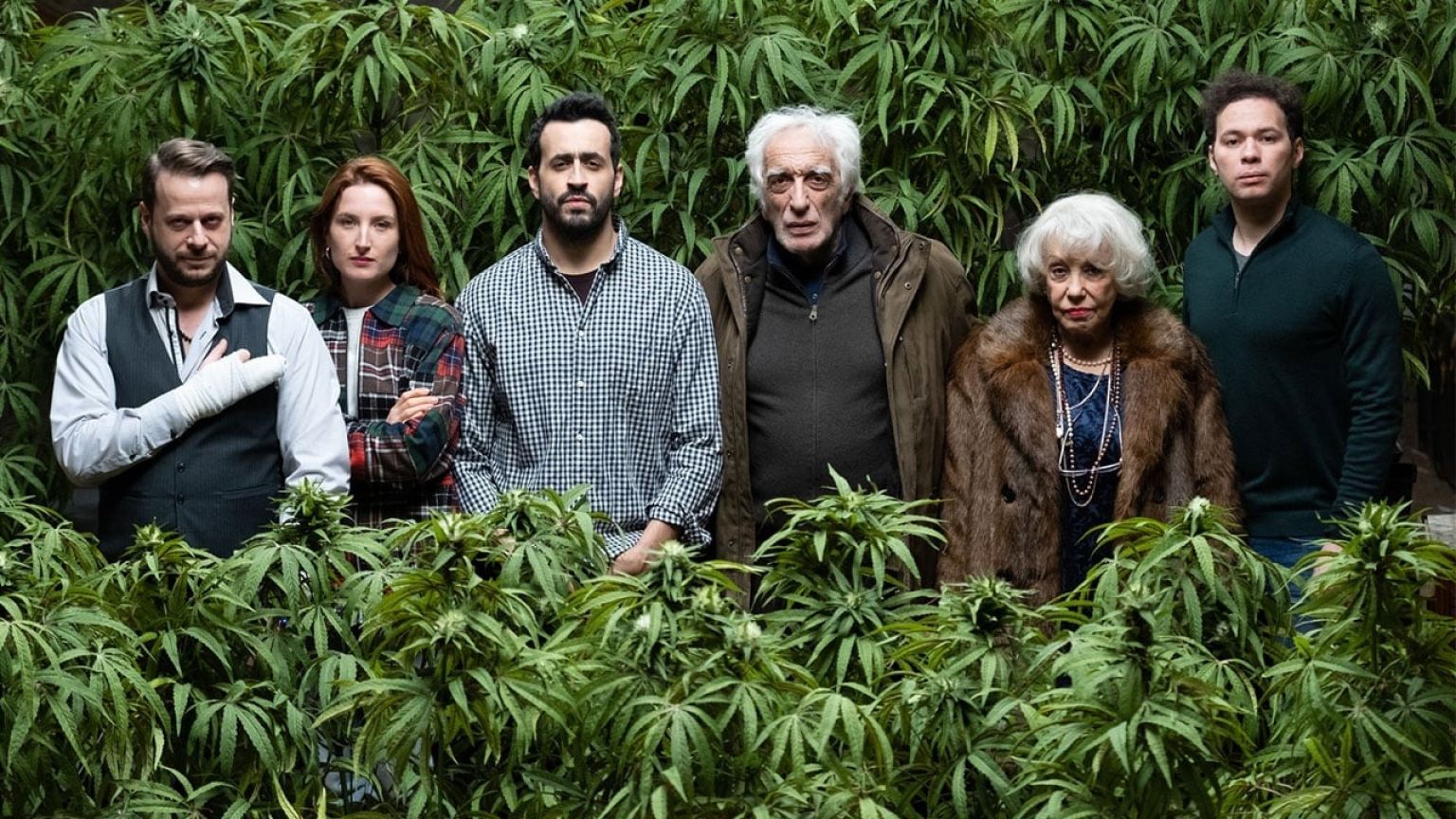 Veelbelovende trailer van het laatste seizoen van Netflix-serie 'Family Business' nu te zien