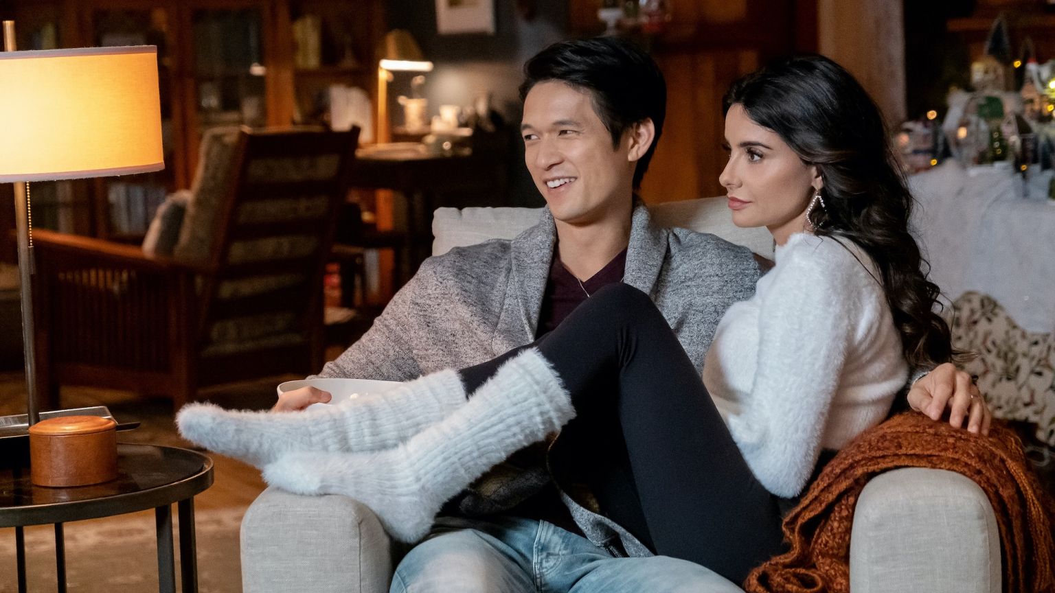 Eerste trailer te zien van romantische Netflix-kerstfilm 'Love Hard'