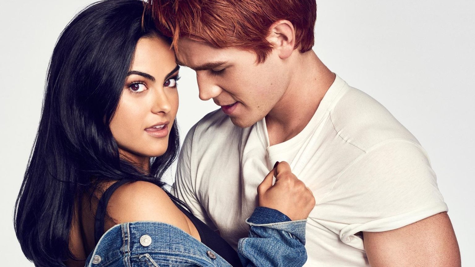 Duistere en romantische trailer 'Riverdale' seizoen 6 nu te zien, releasedatum bekend