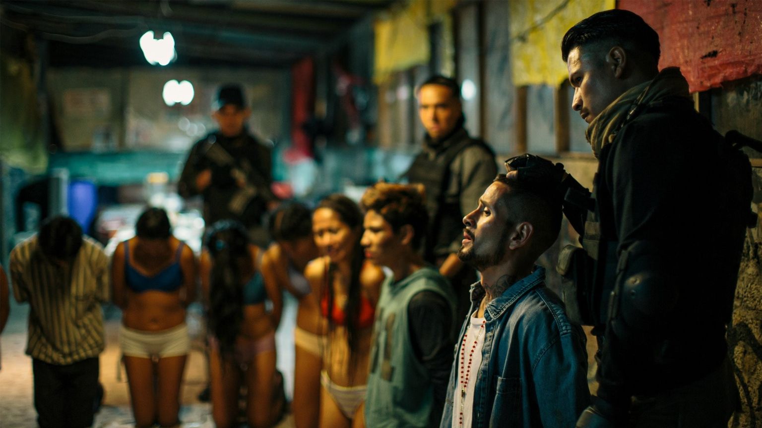 Nieuw op Netflix: spannende miniserie 'Zerozerozero' van de makers van 'Gomorra'