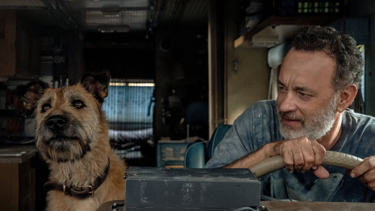 Post-apocalyptische sciencefictionfilm 'Finch' met Tom Hanks vanaf vandaag te zien op Apple TV+