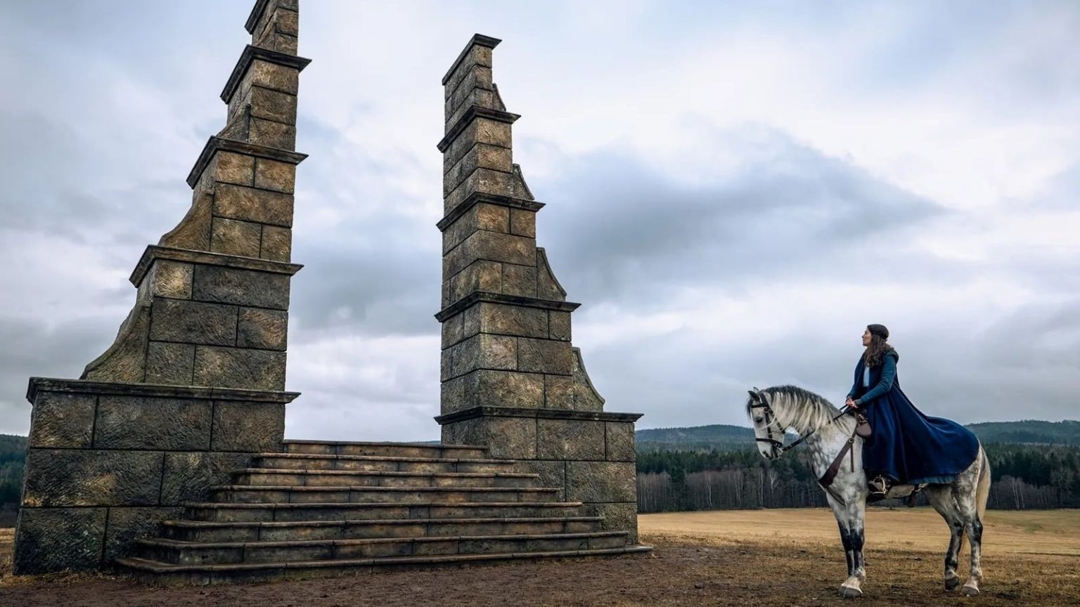 Amazon Prime Video neemt ons mee achter de schermen bij 'The Wheel of Time' met Marcus Rutherford