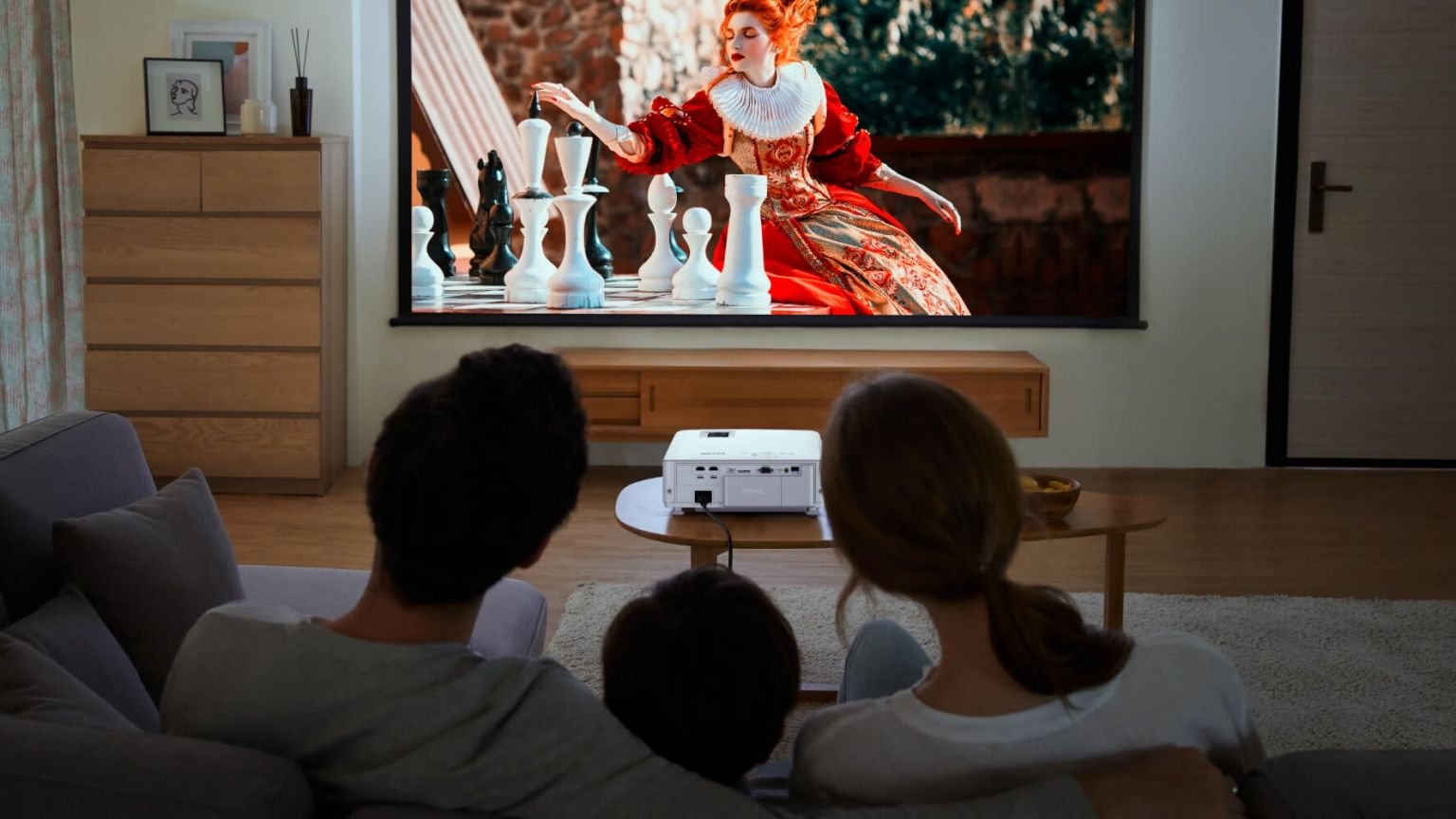 zal ik doen Kritiek schuifelen Je favoriete films en series kijken in een thuisbioscoop: hoe presteert de  BenQ W1800i 4K-projector? - FilmVandaag.nl