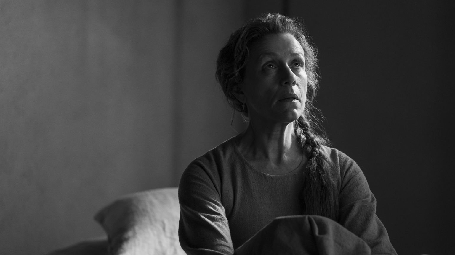 AppleTV+ brengt nieuwe teaser uit van 'The Tragedy of Macbeth' met Denzel Washington en Frances McDormand