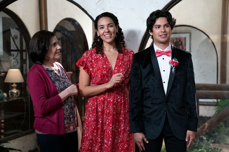 Afbeelding via Netflix / Curtis Bonds Baker