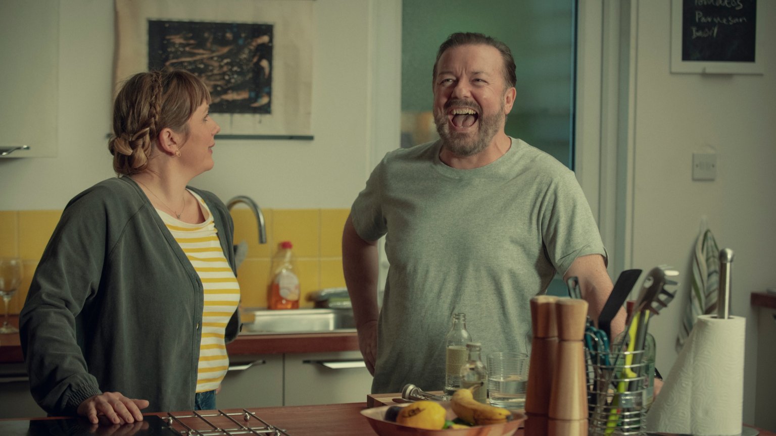 Genoten van 'After Life'? Bekijk dan ook deze 5 komedieseries op Netflix