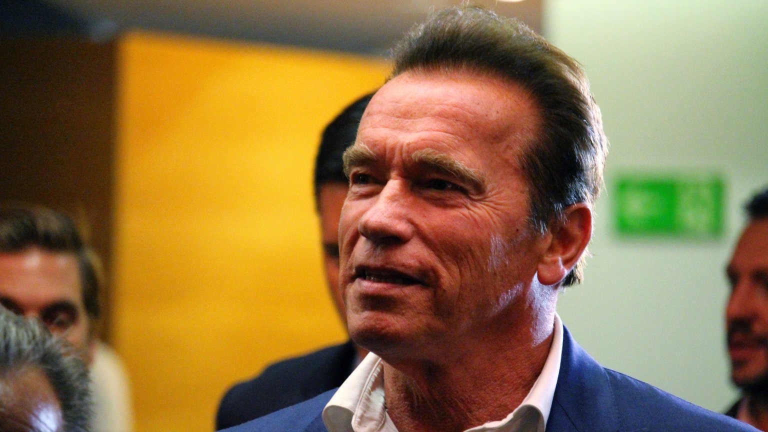 Arnold Schwarzenegger is Zeus op poster van mysterieus project