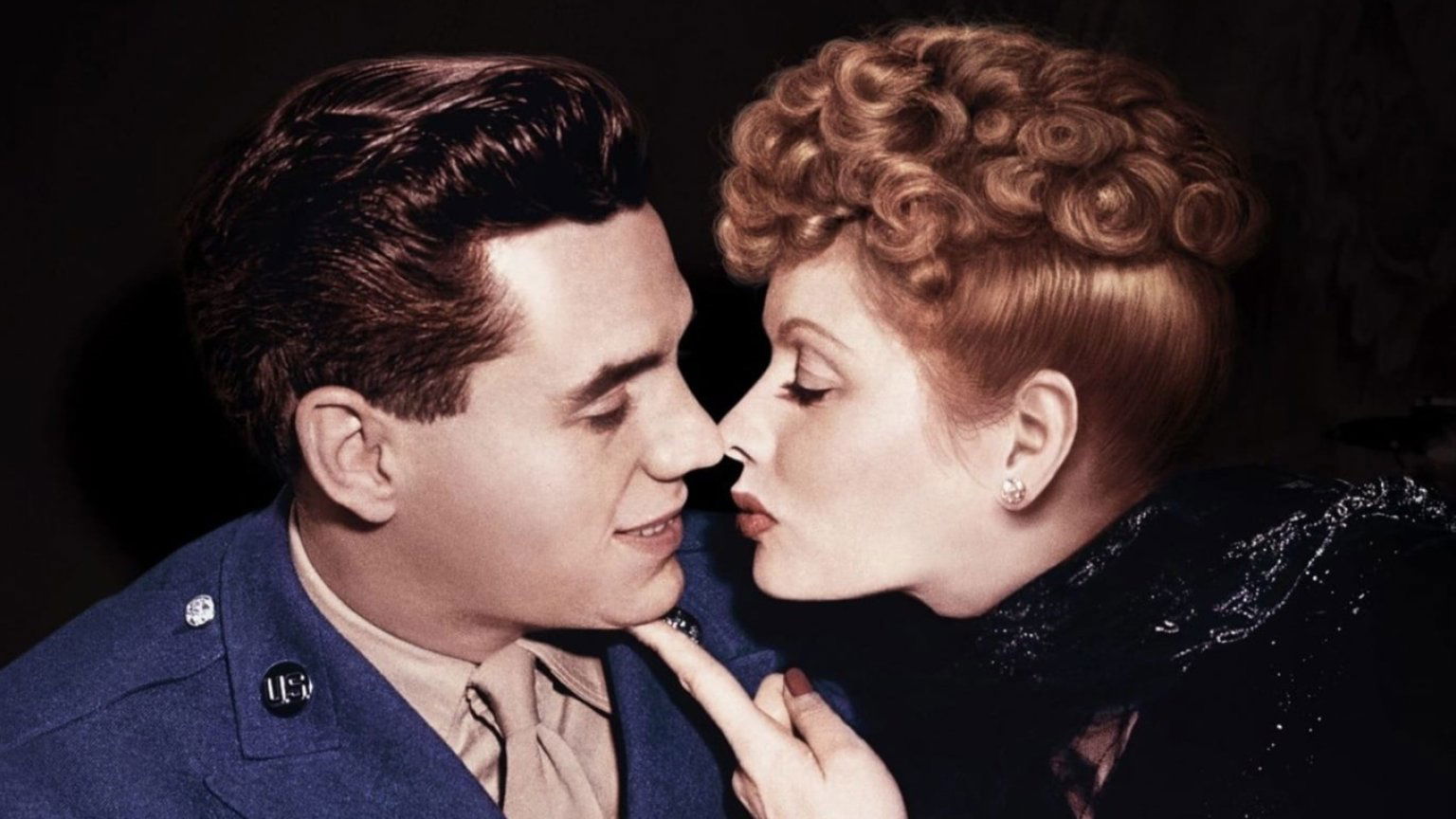 Amazon Prime Video deelt eerste trailer van 'Lucy & Desi' over de tv-iconen achter 'I Love Lucy'
