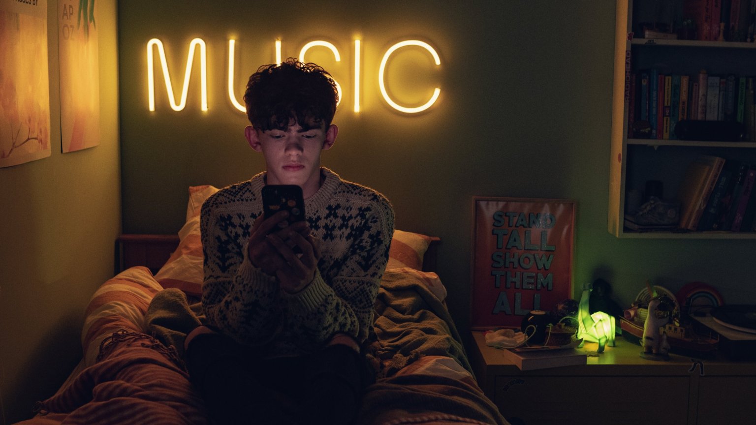 Netflix deelt de eerste beelden van nieuwe Britse serie 'Heartstopper'