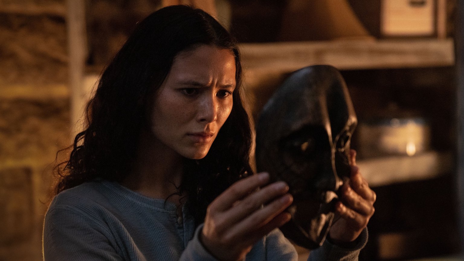 Een moeder raakt bezeten in de trailer van horrorfilm 'Umma'