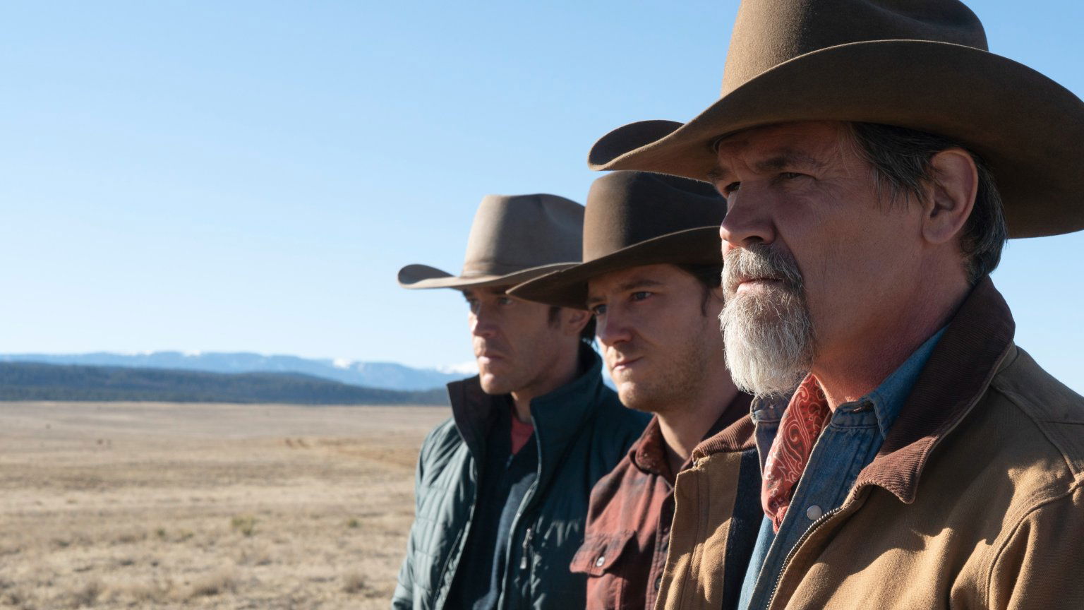 Josh Brolin komt voor een mysterie te staan in de trailer van Amazon-serie 'Outer Range'