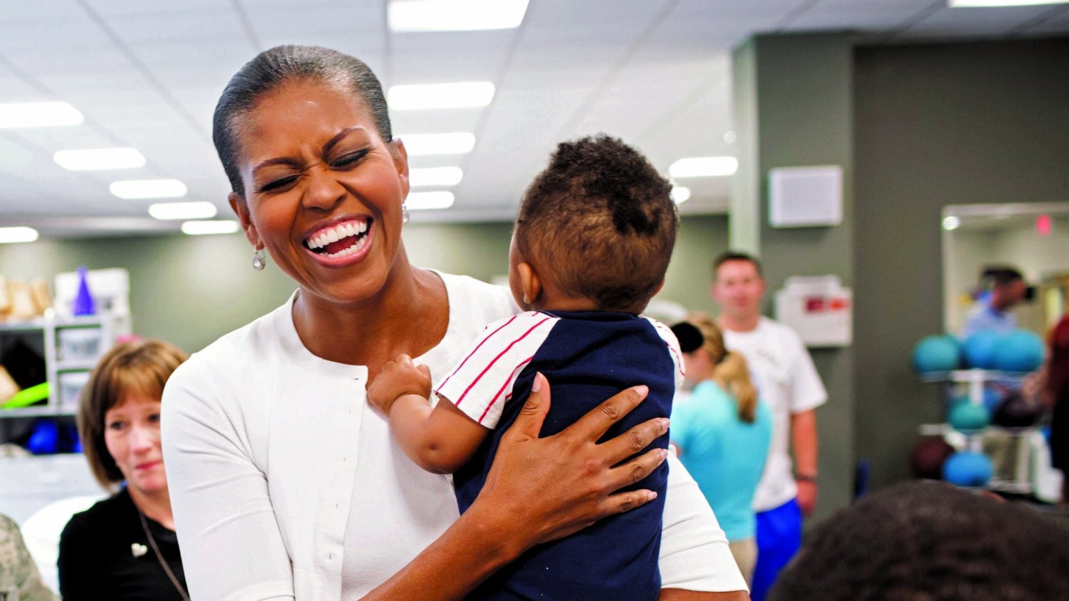 Barack en Michelle Obama's Higher Ground produceert Netflix-film 'Leave the World Behind'
