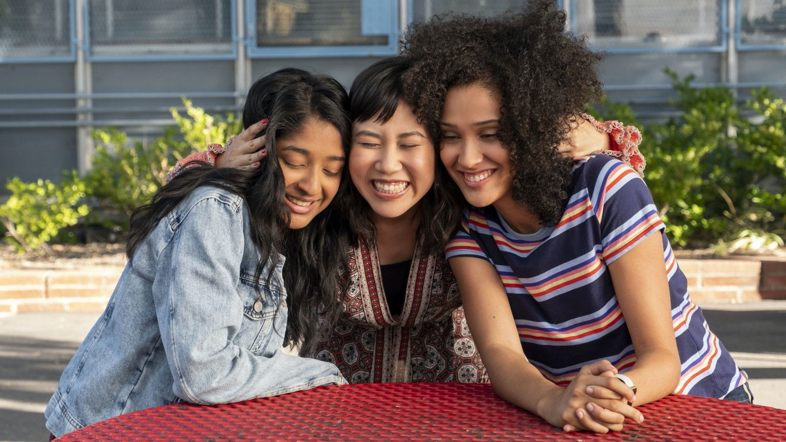 'Never Have I Ever' verlengd met een tweede seizoen op Netflix