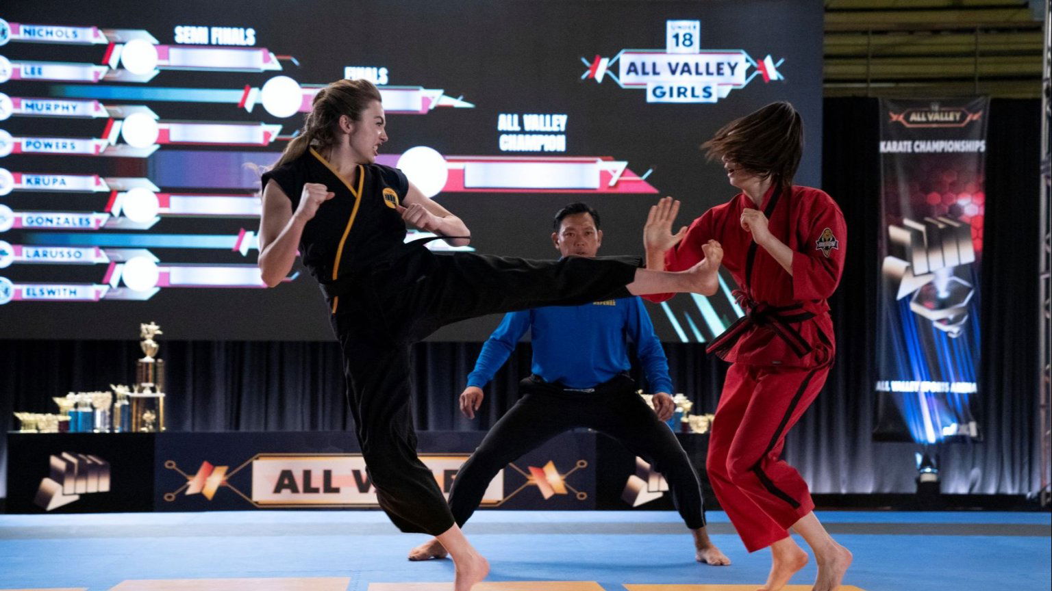 Netflix kondigt serie 'Obliterated' aan van makers 'Cobra Kai'