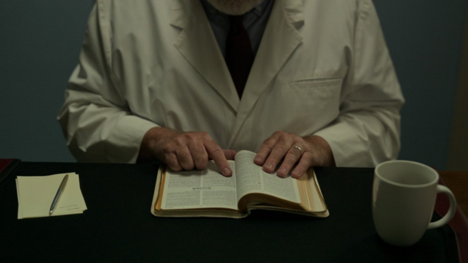 Nieuw op Netflix: true crime-documentaire 'Our Father' over de man die meer dan 90 kinderen kreeg