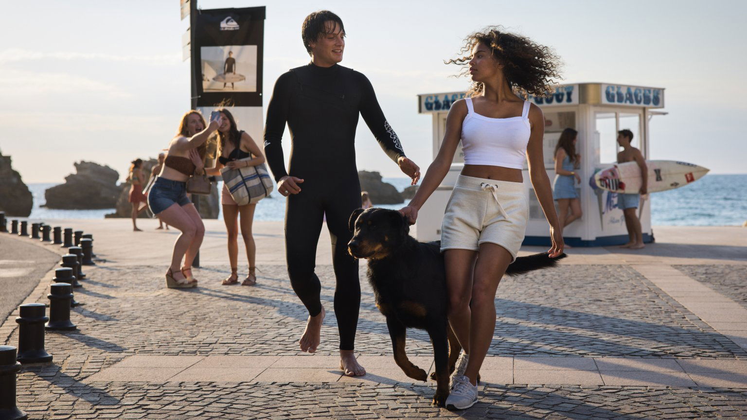 Netflix onthult trailer van romantische dramafilm 'Les Liaisons Dangereuses'