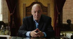 Met man en macht (2013)