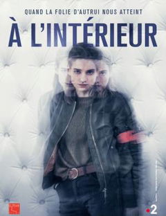 A l'intérieur (2019)