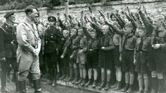 De macht van het beeld. Opkomst en ondergang van Hitler (2022)