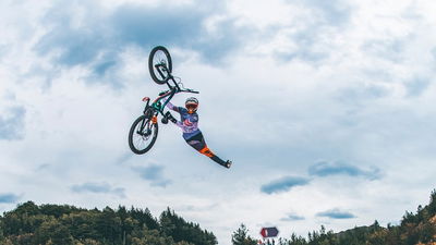 Inside the Masters of Dirt