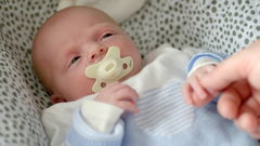 Dilemma's van dokters: Wie krijgt een kind? (2022)